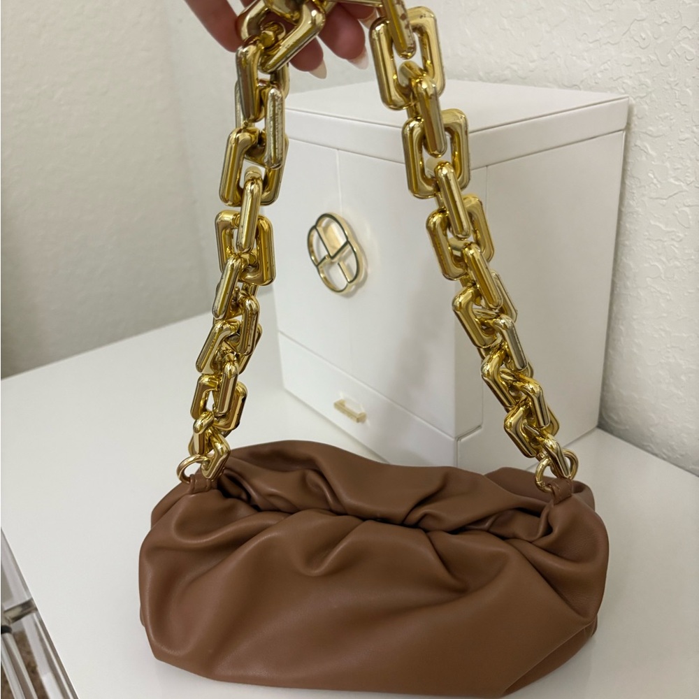 Elegant Brown Chain Handle Bag